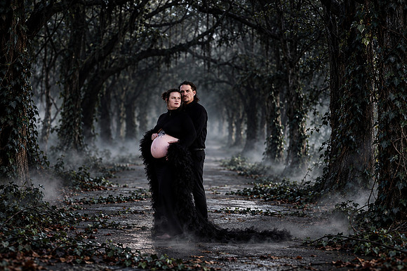 Gothic Forest Maternity Portrait (3)