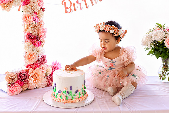 First Birthday Floral Cake Smash