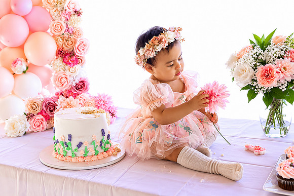 Pastel Floral Cake Smash Celebration