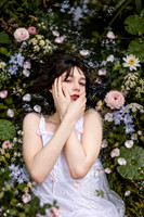 Dreamy Ophelia in a Botanical Pond (1)